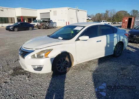 2015 Nissan Altima 2.5 S из США, поврежденный, VIN 1N4AL3AP7FC492791